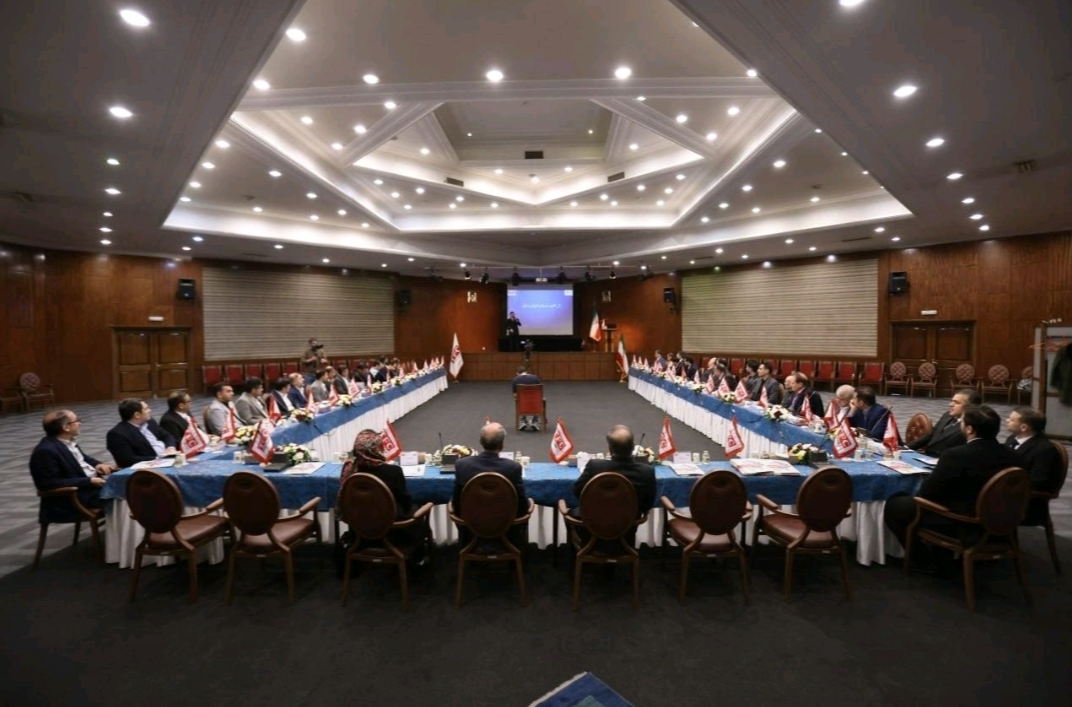 برگزاری همایش سالانه نمایندگان فروش محصولات فشار ضعیف (LV) شرکت دانش‌بنیان توس فیوز